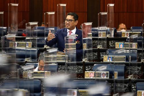 DATUK SERI AHMAD FAIZAL AZUMU