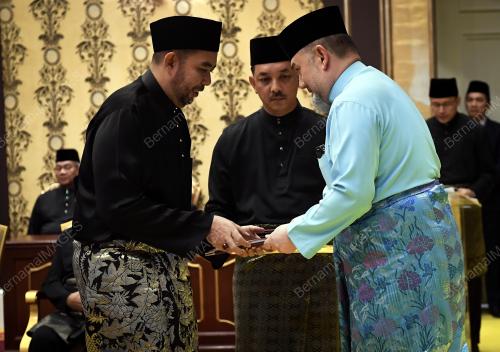 KL101_17072018_WATIKAH