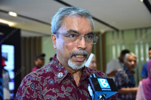 DATUK DR KASSIM NOOR MOHAMED