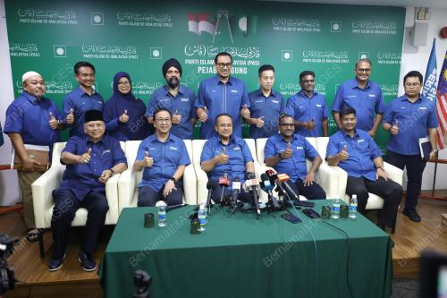 DATUK SERI DR AHMAD SAMSURI MOKHTAR