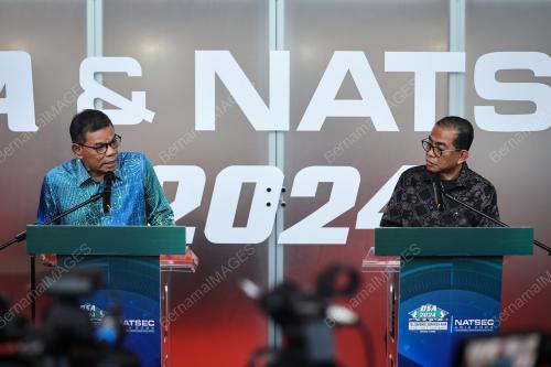 DATUK SERI SAIFUDDIN NASUTION ISMAIL