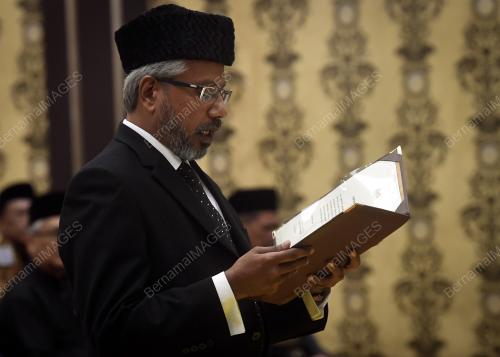 KL102_17072018_WATIKAH
