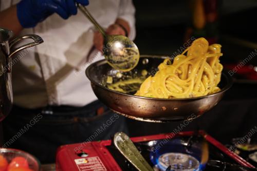 MITEC: DARI DAPUR KL METROPOLIS BUFFET