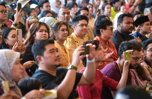 ZOO NEGARA ANJURKAN PAKEJ PERKAHWINAN