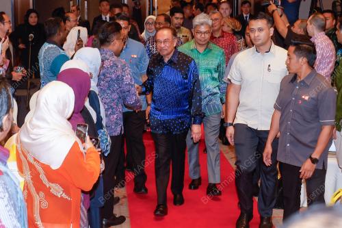 DATUK SERI ANWAR IBRAHIM