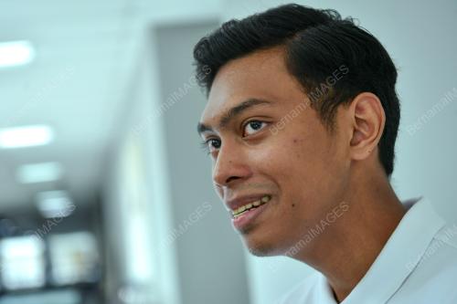 MUHAMMAD NUR AIMAN RAZALI