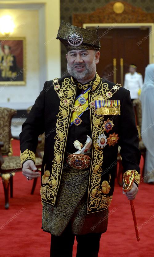 KL103_24042017_AGONG