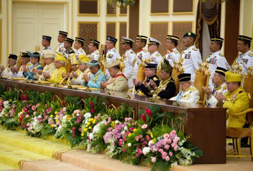 KL103_31012019_AGONG_BN201901289402
