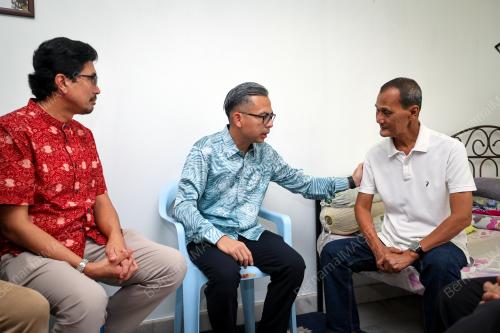 FAHMI FADZIL