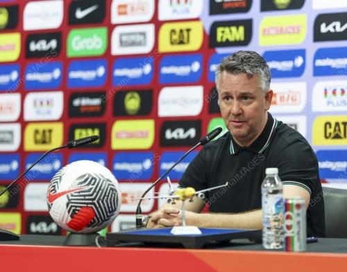 GARY WHITE