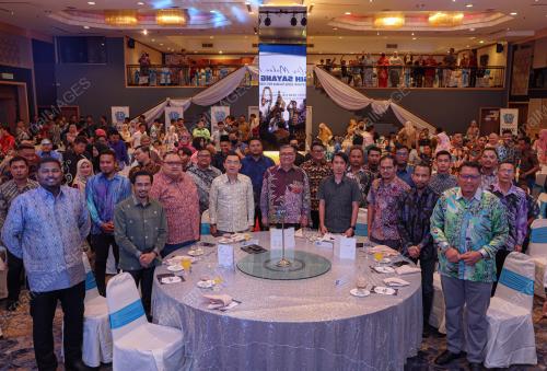 DATUK SERI DR SHAMSUL ANUAR NASARAH