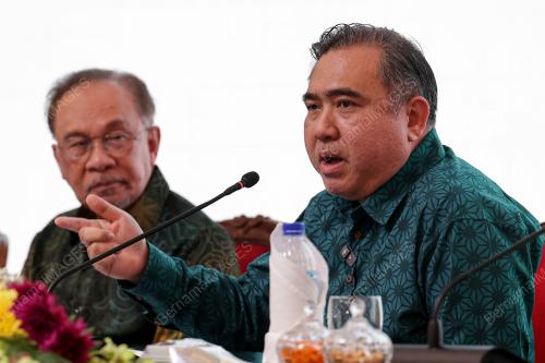 ANTHONY LOKE