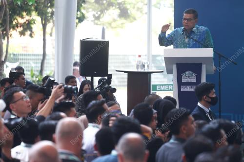 DATUK SERI SAIFUDDIN NASUTION ISMAIL
