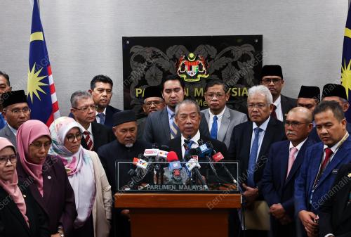TAN SRI MUHYIDDIN YASSIN