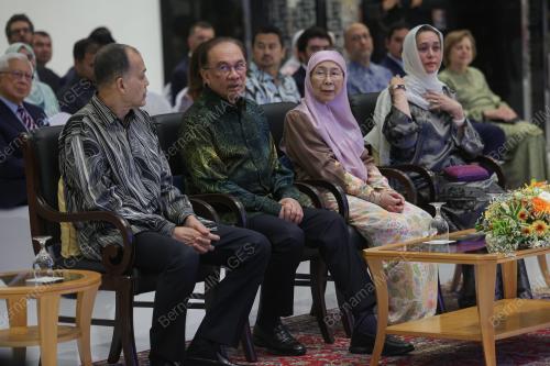 DATUK SERI ANWAR IBRAHIM