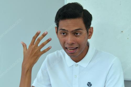 MUHAMMAD NUR AIMAN RAZALI