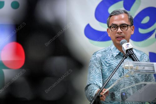 FAHMI FADZIL