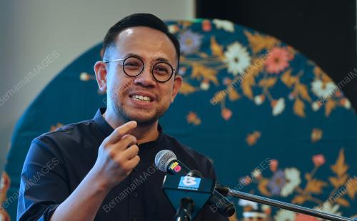 STEVEN SIM CHEE
