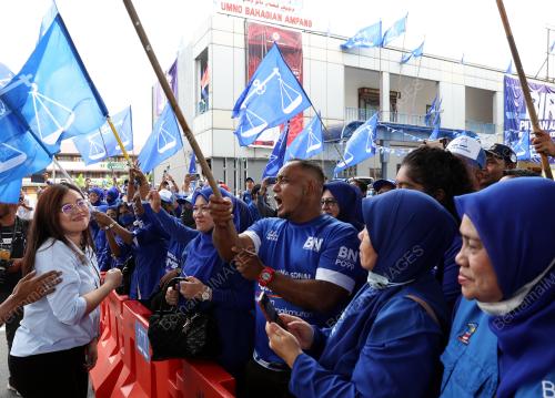 PENAMAAN CALON PRU - 15