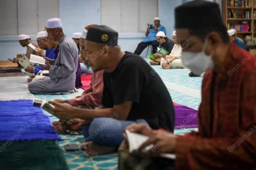 BACAAN YASIN DAN TAHLIL TUN ABDULLAH AHMAD BADAWI