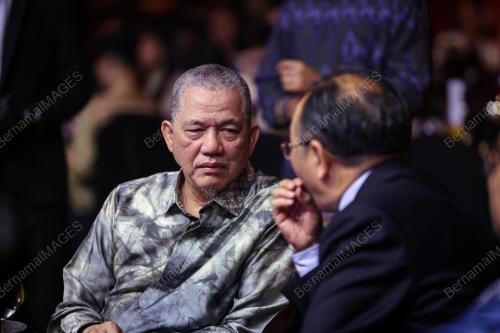 DATUK SERI FADILLAH YUSOF