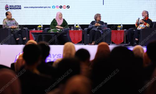 FORUM: REFORMASI TATAKELOLA DALAM PERKHIDMATAN AWAM