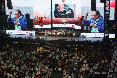 DATUK SERI ANWAR IBRAHIM