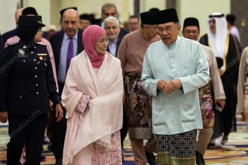 RAJA ZARITH SOFIAH