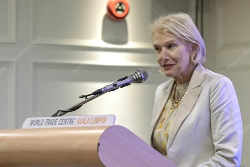 ANN FRANCKE