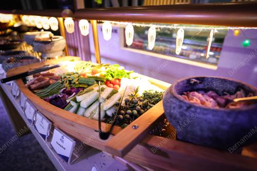 MITEC: DARI DAPUR KL METROPOLIS BUFFET