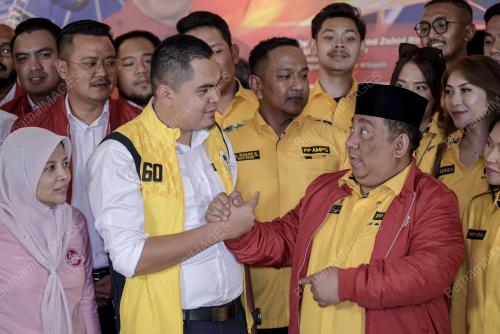 DATUK DR MUHAMAD AKMAL SALEH