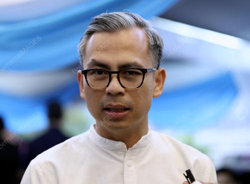 FAHMI FADZIL
