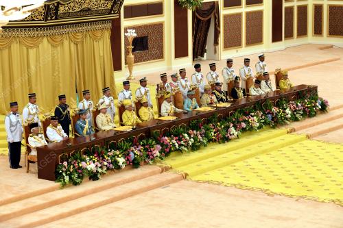KL108_31012019_AGONG_BN201901289402