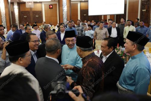 DATUK SERI ANWAR IBRAHIM