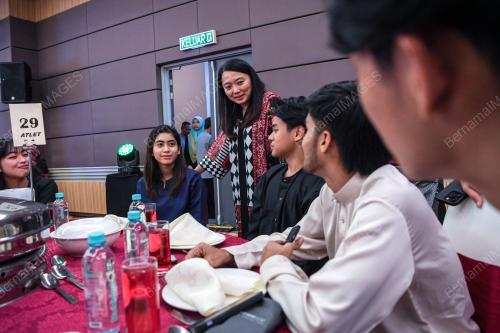 HANNAH YEOH