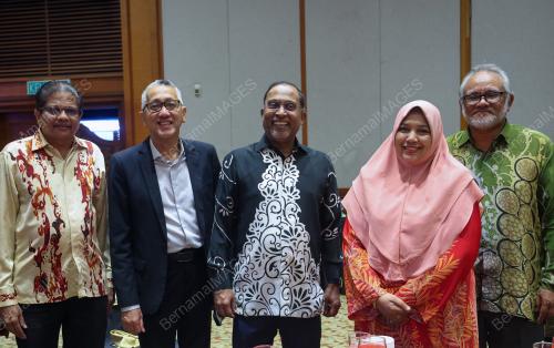 DATUK SERI DR ZAMBRY ABDUL KADIR
