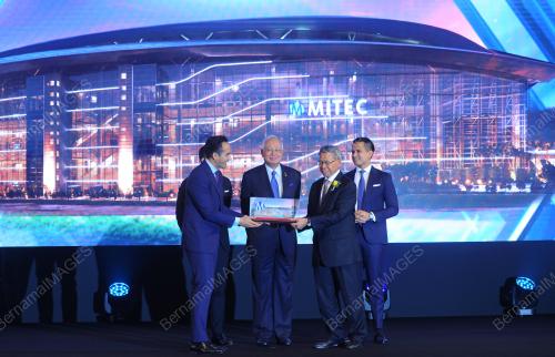 KL109_08082017_MITEC5