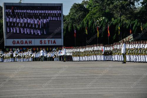 PERBARISAN HARI TENTERA DARAT KE-92