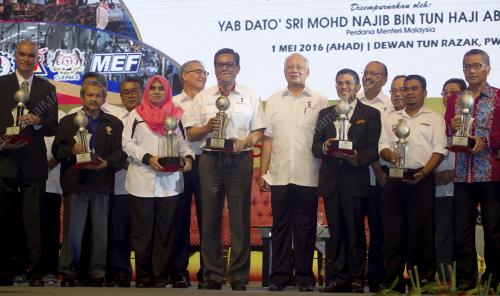 KL10_01052016_PEKERJA