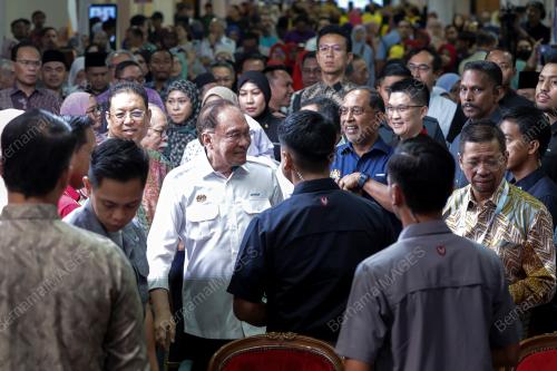 DATUK SERI ANWAR IBRAHIM