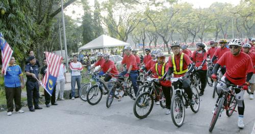 KAYUHAN 1,000 BELIA