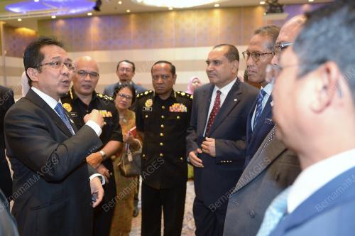 KL10_01112016_INTEGRITI_FELDA