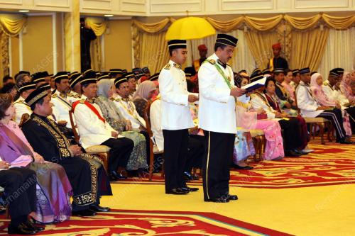 DATUK SERI ZULHASNAN RAFIQUE