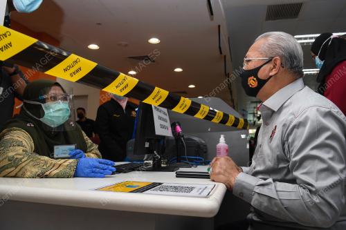 TAN SRI ANNUAR MUSA