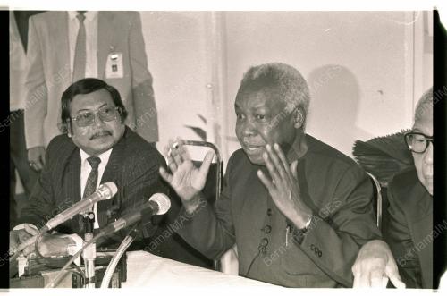 JULIUS NYERERE