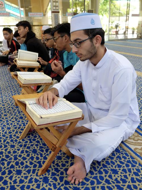 KL10_02062018_NUZUL_AL-QURAN