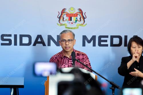 DATUK FAHMI FADZIL