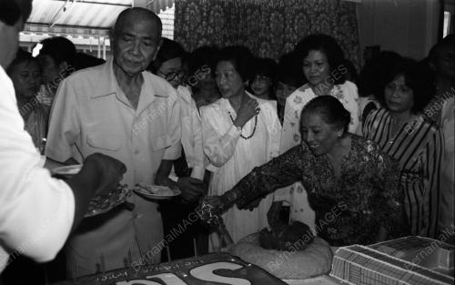 KL10_03032015_TUNKU_TERIMA_CEK