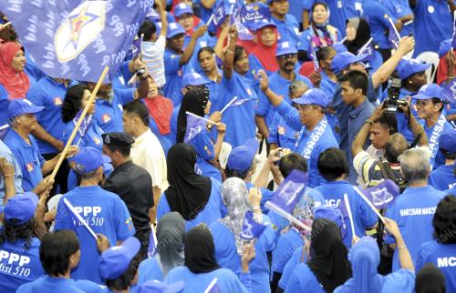KL10_03062012_TPM_BN_WP