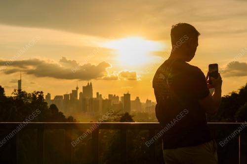 TINJAUAN CUTI HUJUNG MINGGU